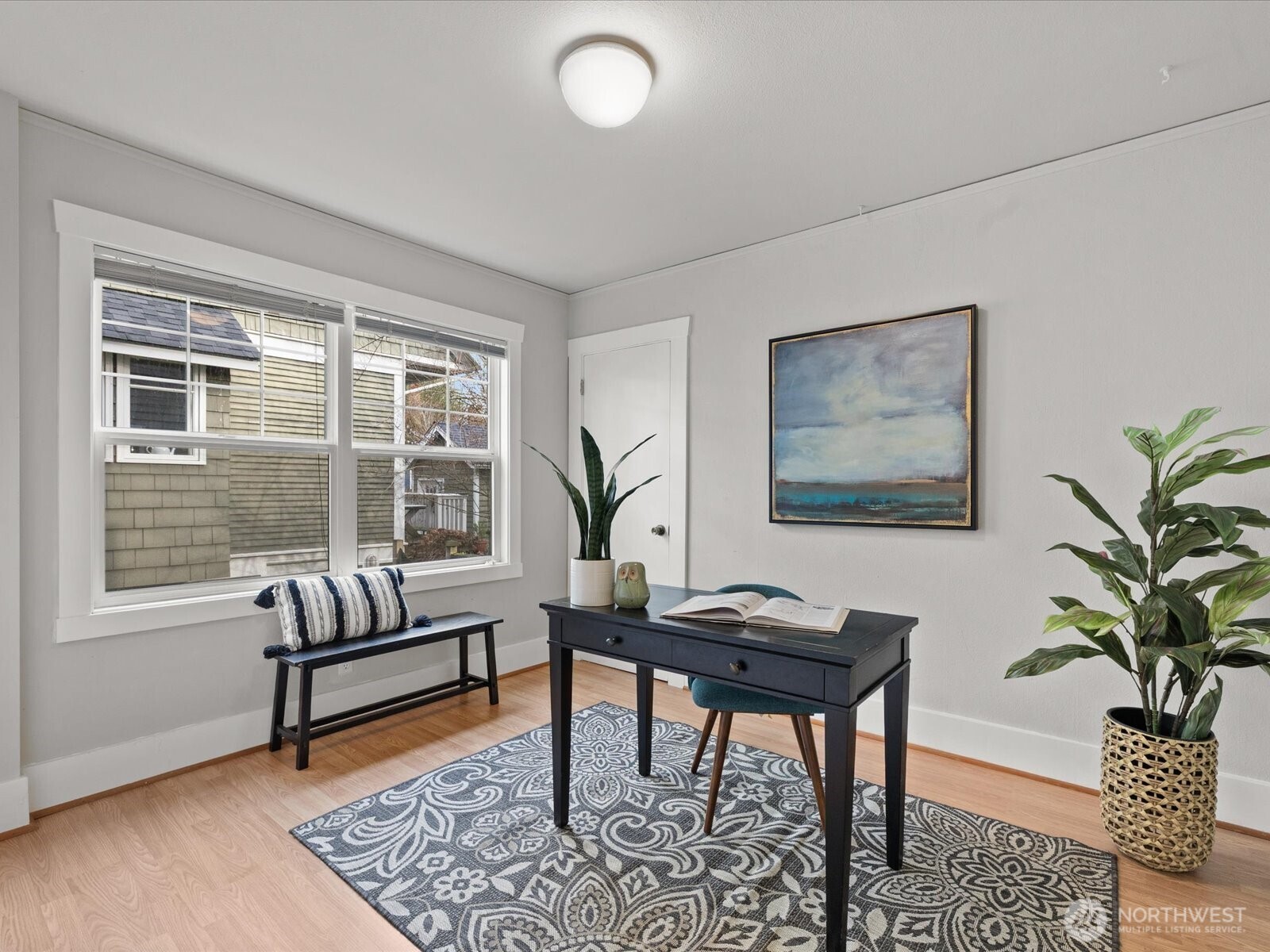 7532 9th Avenue NE, Seattle, WA 98115