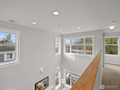 7532 9th Avenue NE, Seattle, WA 98115 - Photo 26