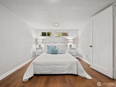 7532 9th Avenue NE, Seattle, WA 98115 - Photo 29