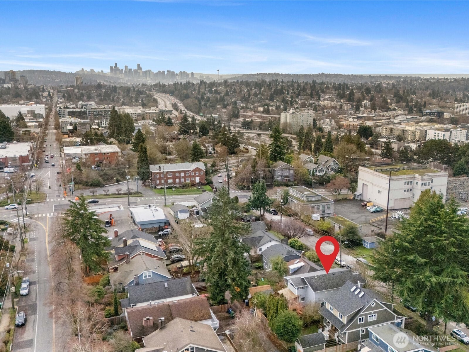 7532 9th Avenue NE, Seattle, WA 98115