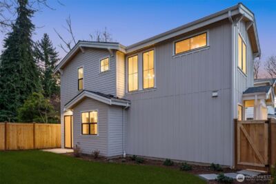 10618 NE 54th Lane , Kirkland, WA 98033