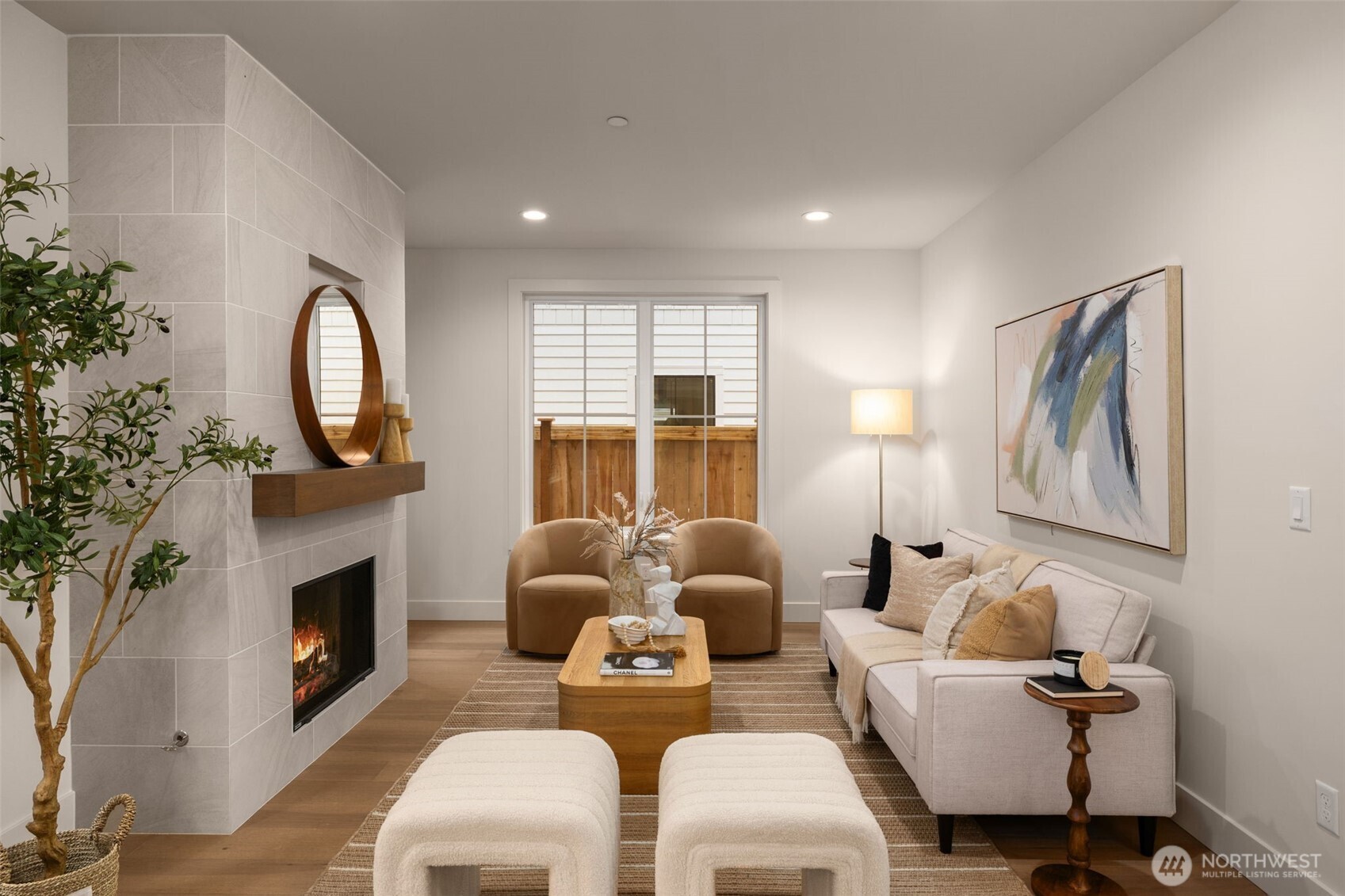 10618 NE 54th Lane , Kirkland, WA 98033