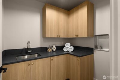 10618 NE 54th Lane , Kirkland, WA 98033 - Photo 31