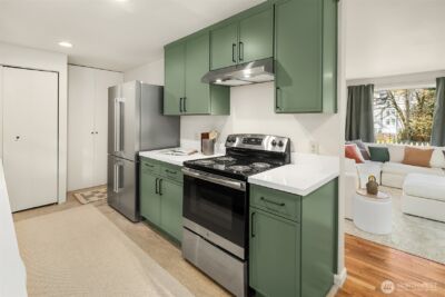 5035 25th Avenue SW, Seattle, WA 98106 - Photo 10