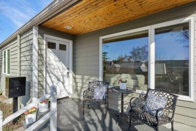 5720 59th Avenue NE, Seattle, WA 98105-2028 - Photo 3