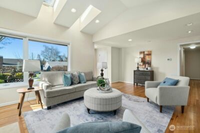 5720 59th Avenue NE, Seattle, WA 98105-2028 - Photo 4