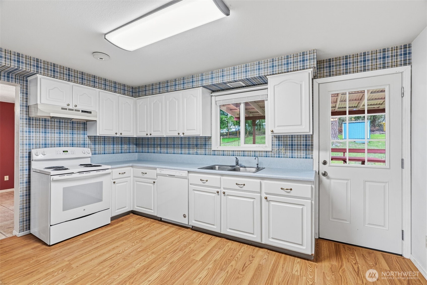 210 Beacon Hill Drive , Longview, WA 98632