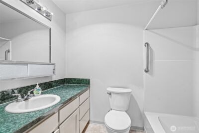 210 Beacon Hill Drive , Longview, WA 98632 - Photo 18