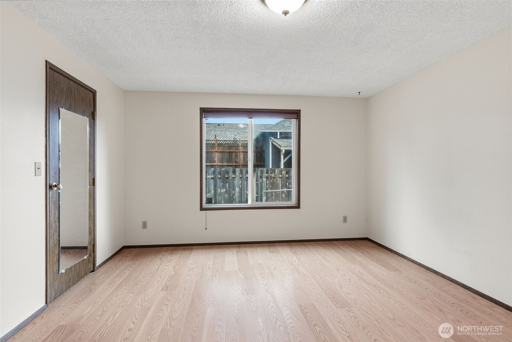 210 Beacon Hill Drive , Longview, WA 98632