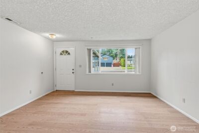 210 Beacon Hill Drive , Longview, WA 98632 - Photo 6