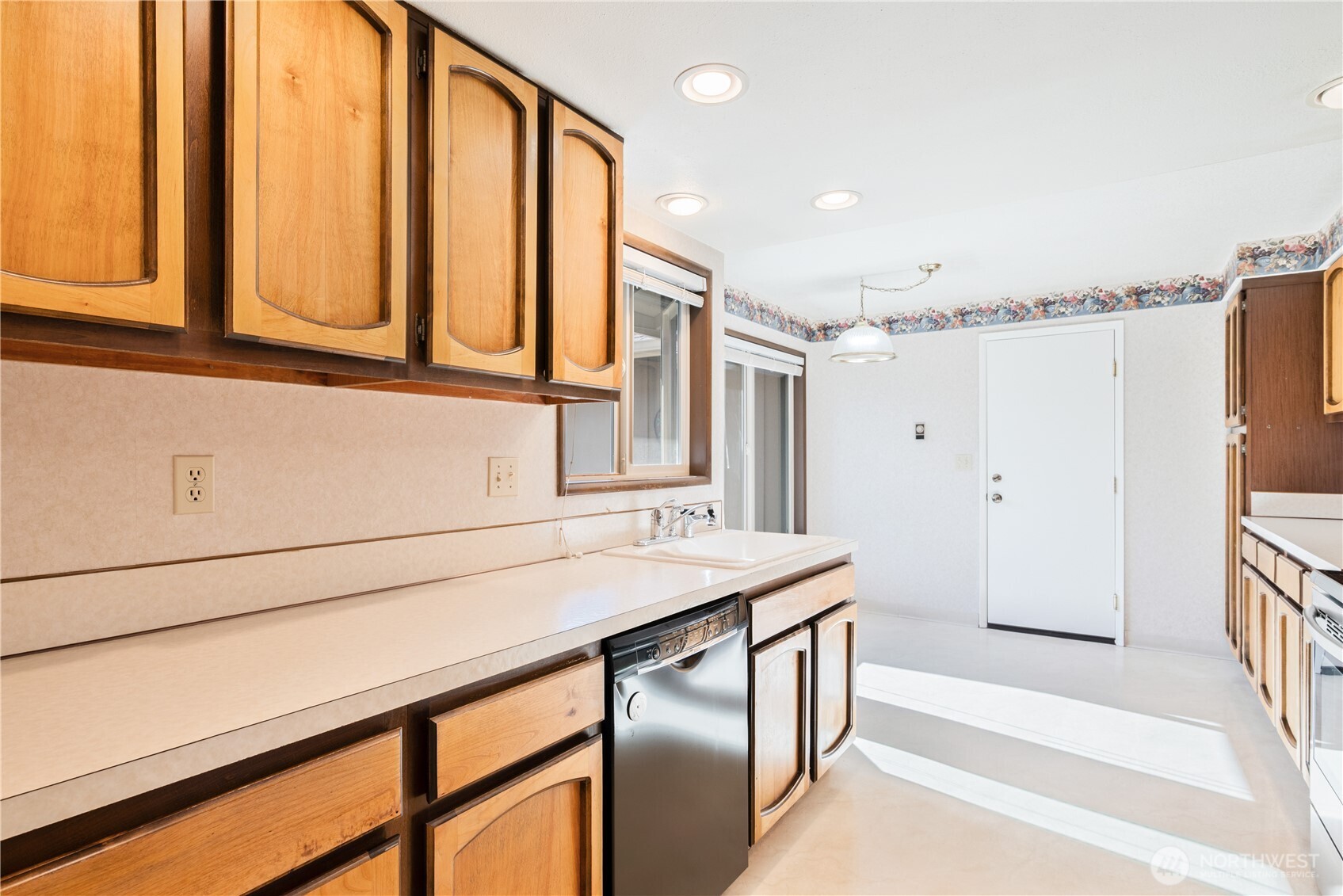 605 Peardale Lane #18, Longview, WA 98632