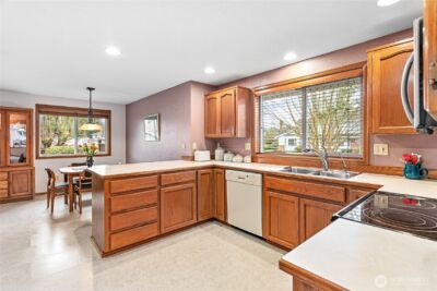 702 Woodview Court , Lynden, WA 98264 - Photo 8