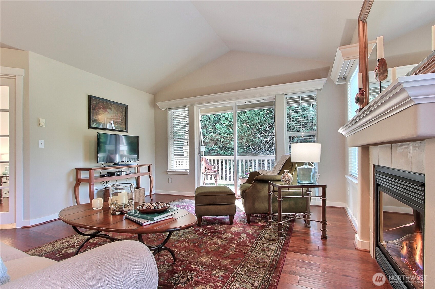 1827 McNeil Circle #3F, Dupont, WA 98327