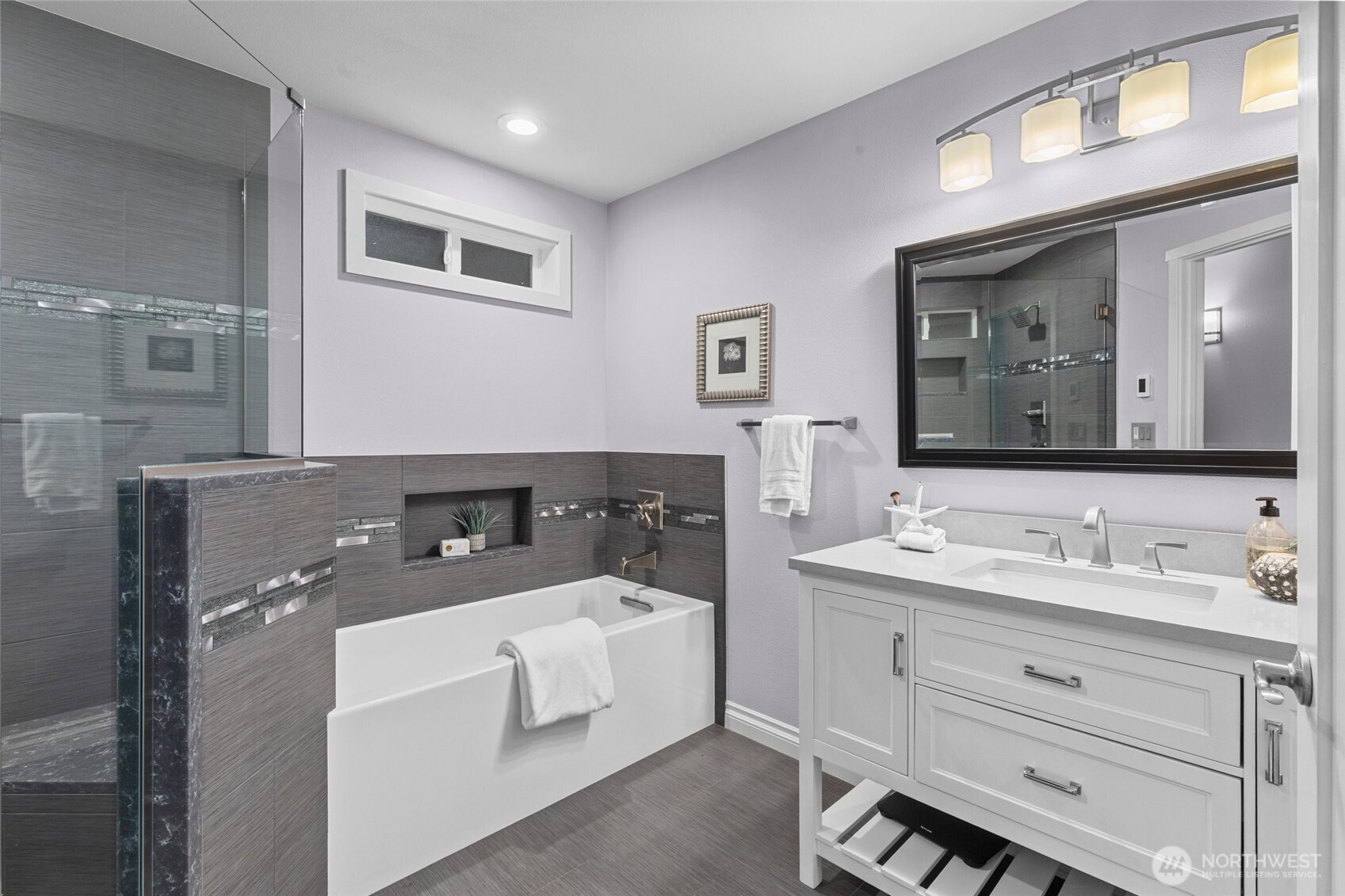 5909 164th Street SW, Lynnwood, WA 98037