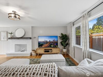 18604 105th Avenue NE, Bothell, WA 98011 - Photo 12