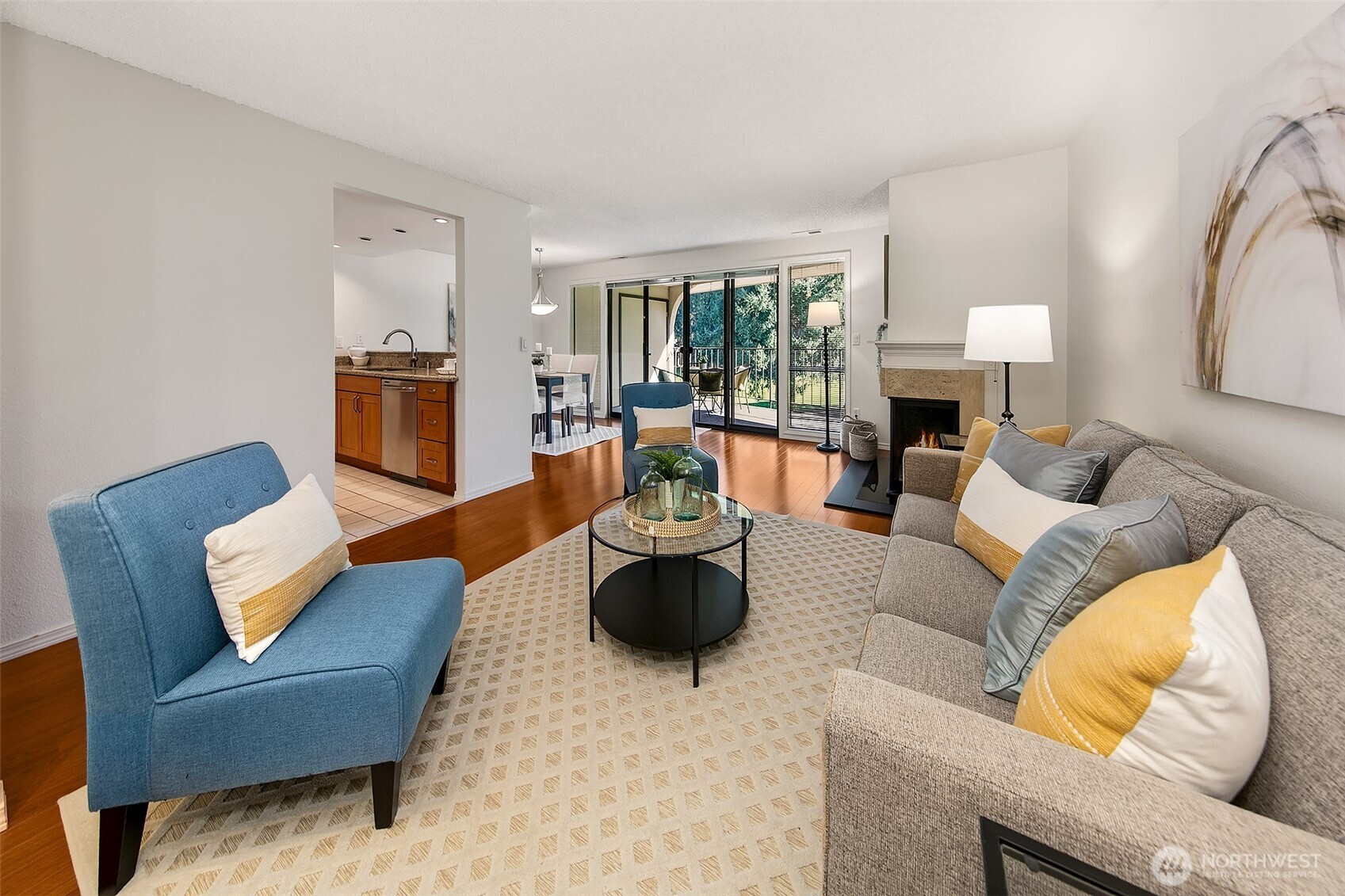 16929 Inglewood Road NE #C305, Kenmore, WA 98028