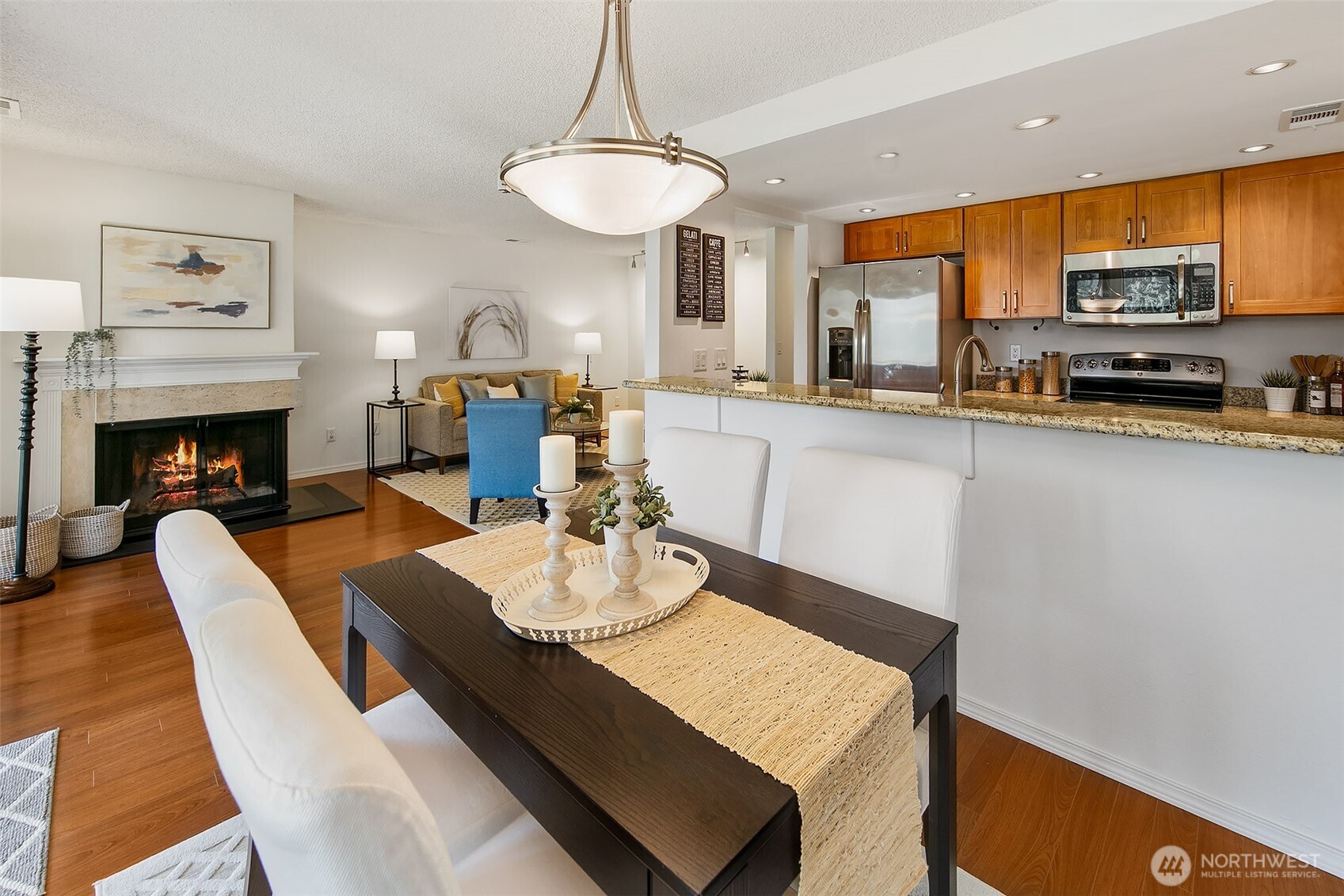 16929 Inglewood Road NE #C305, Kenmore, WA 98028