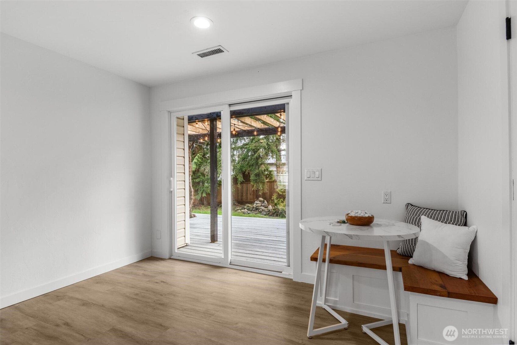 20511 Greening Road , Bothell, WA 98012