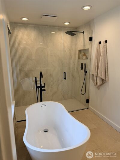 20511 Greening Road , Bothell, WA 98012 - Photo 23