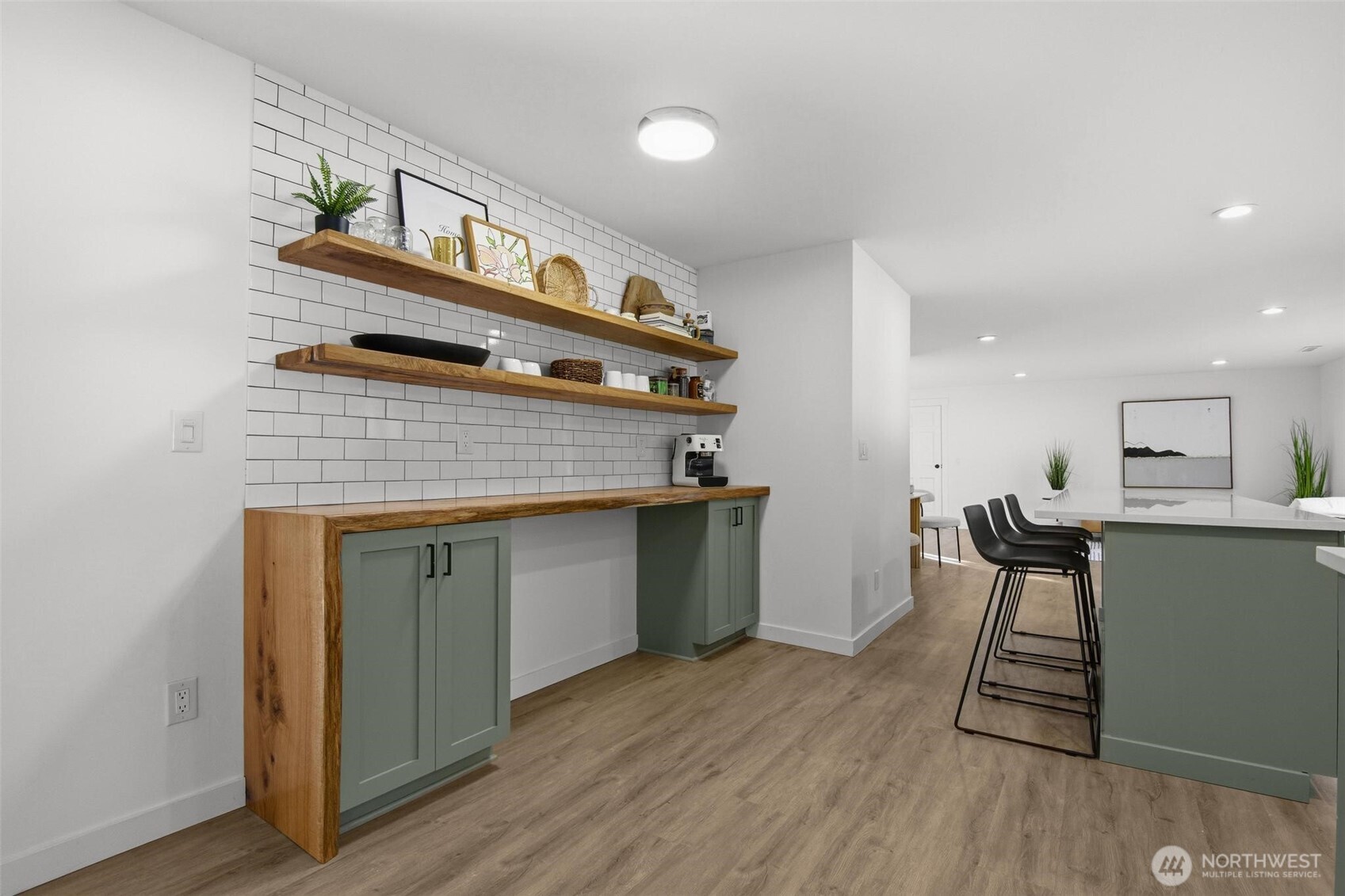 20511 Greening Road , Bothell, WA 98012