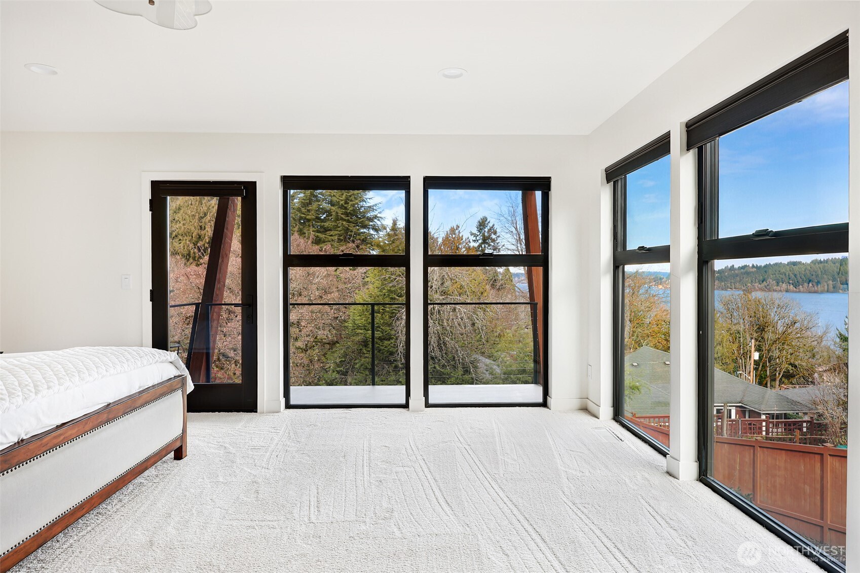 4224 NE 124th Street , Seattle, WA 98125