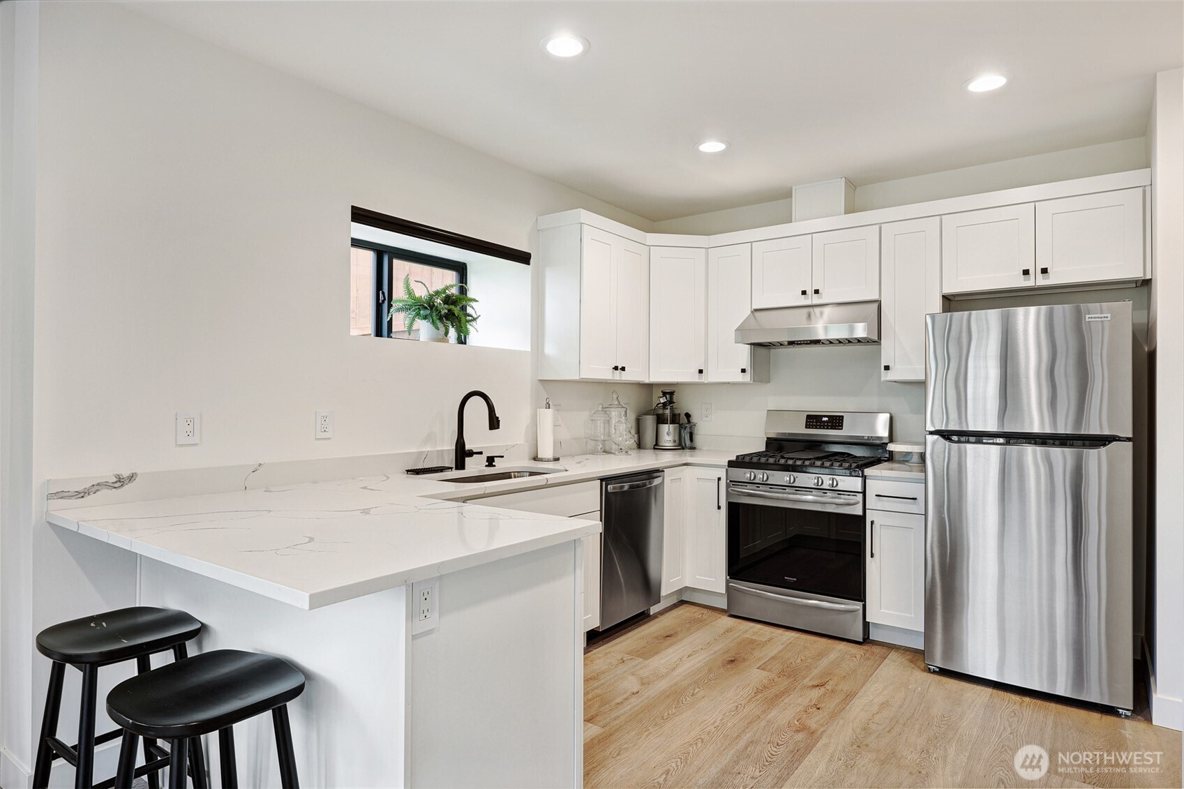 4224 NE 124th Street , Seattle, WA 98125