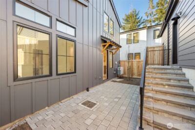 1860 1st Street , Kirkland, WA 98033 - Photo 28