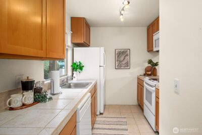 4803 180th Street SW #A-101, Lynnwood, WA 98037 - Photo 4