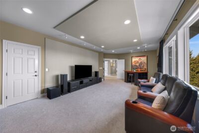 2302 277th Avenue SE, Sammamish, WA 98075 - Photo 21