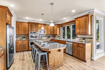 2302 277th Avenue SE, Sammamish, WA 98075 - Photo 5