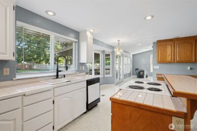 26102 49th Avenue Ct E, Spanaway, WA 98387 - Photo 6