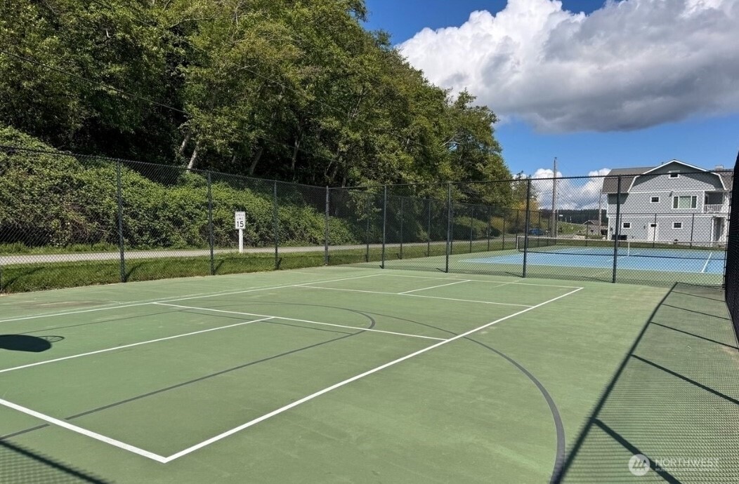 8042 Island Court , Clinton, WA 98236