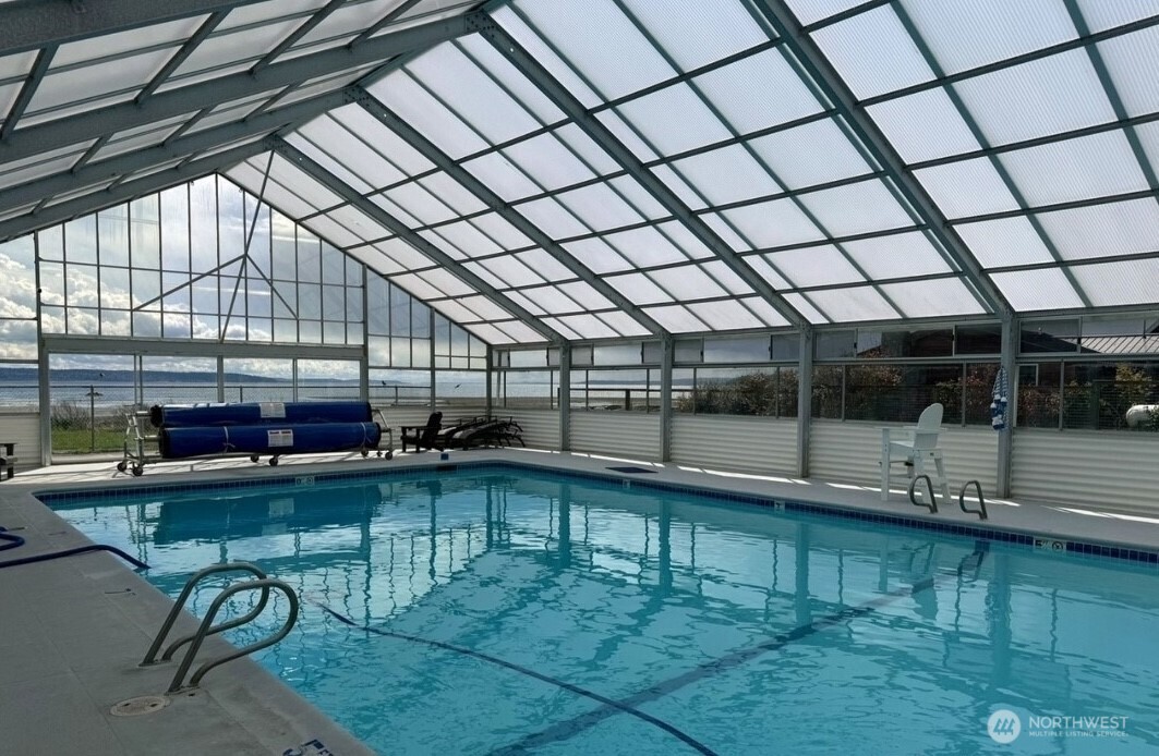 8042 Island Court , Clinton, WA 98236