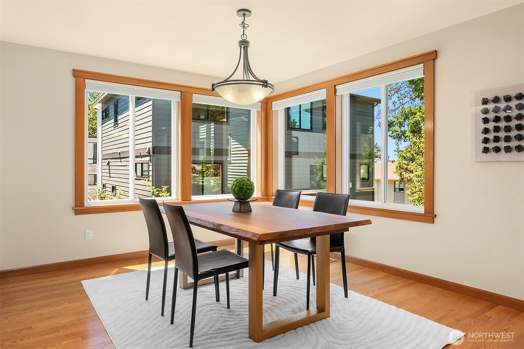 11226 NE 67th Street , Kirkland, WA 98033