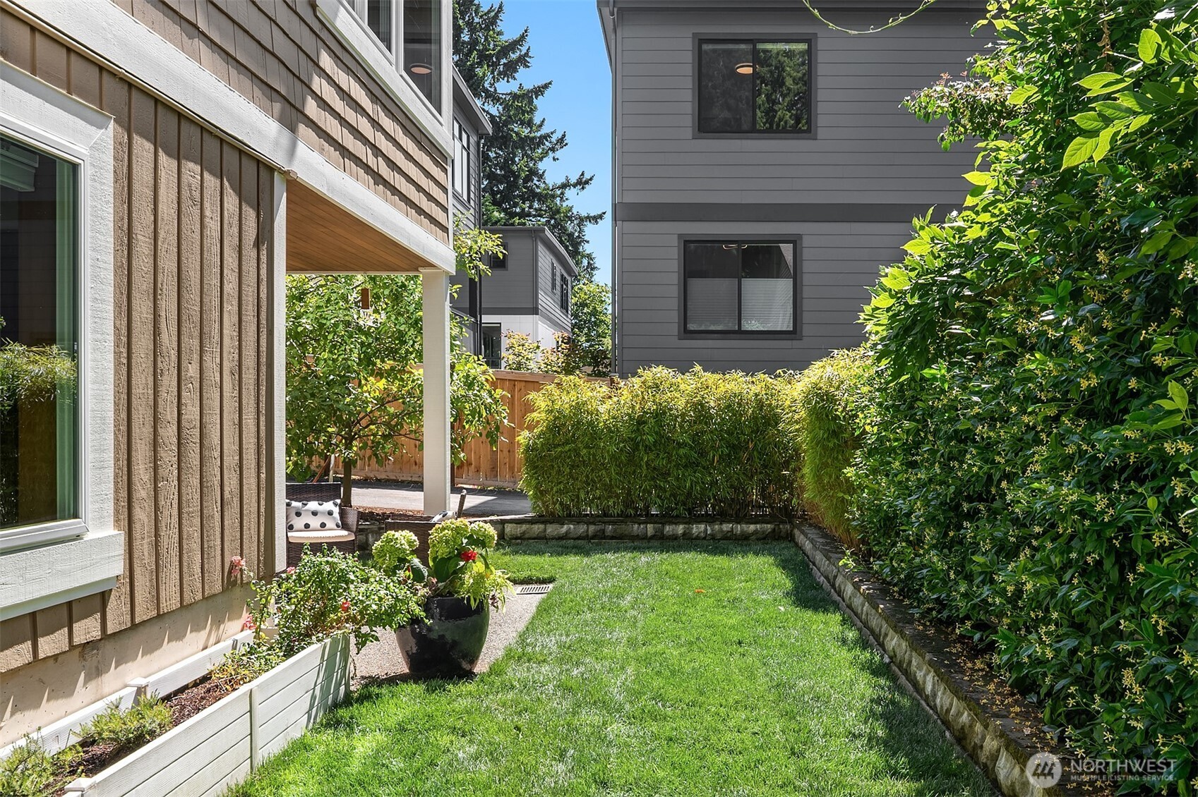 11226 NE 67th Street , Kirkland, WA 98033