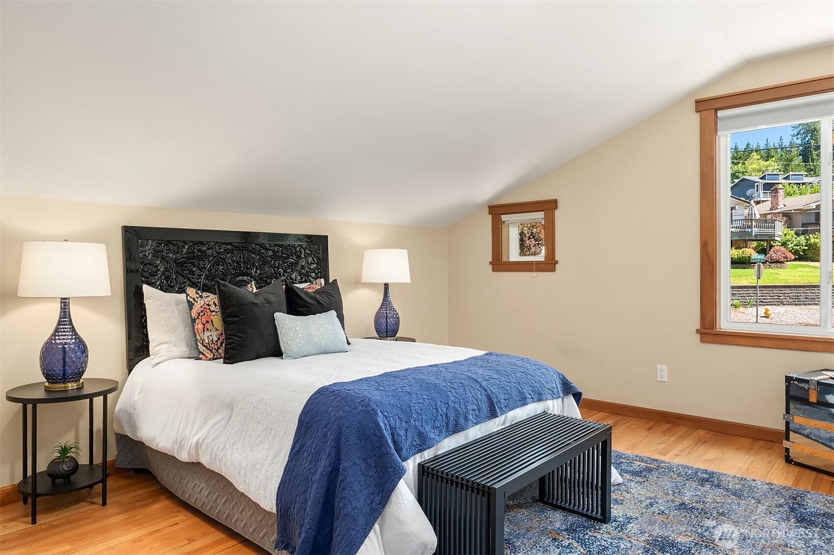 11226 NE 67th Street , Kirkland, WA 98033