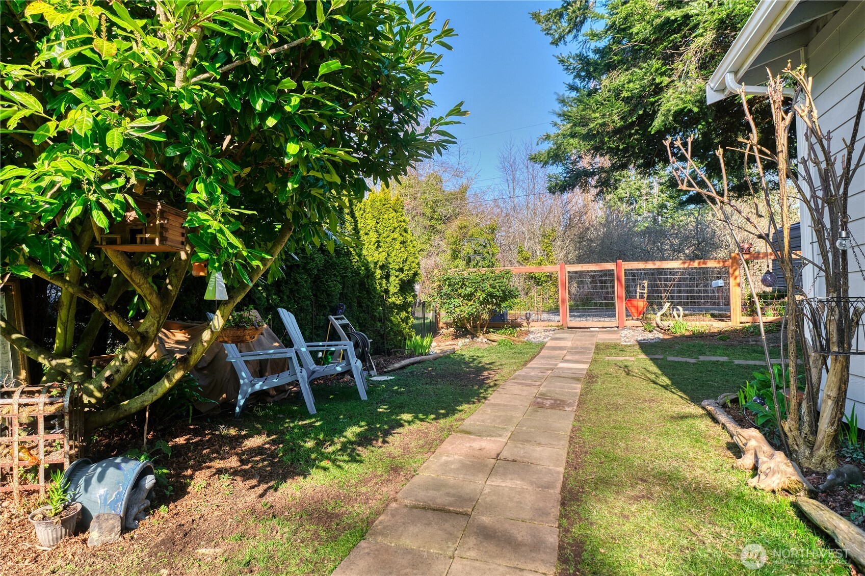 1555 Panorama Drive , Point Roberts, WA 98281