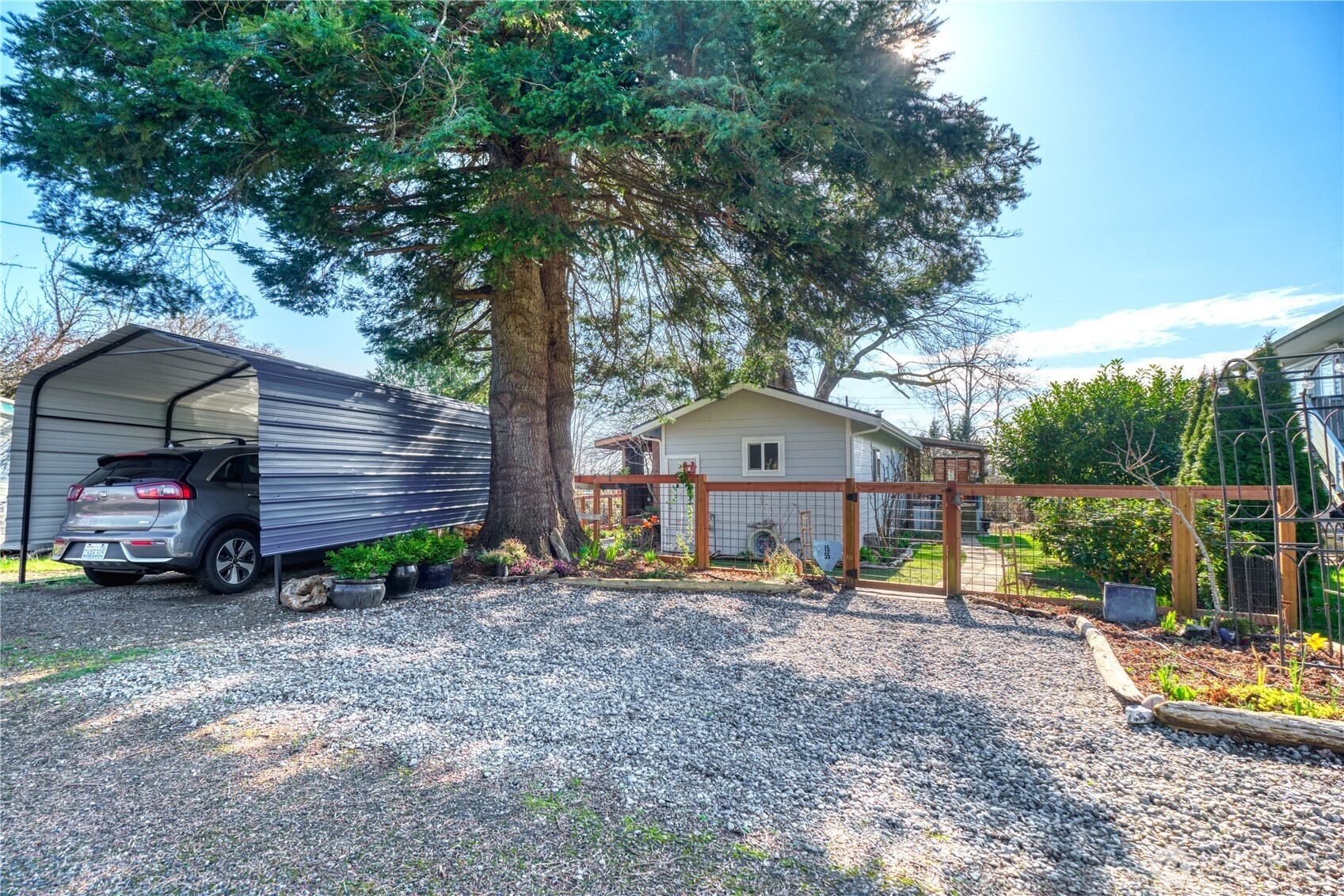 1555 Panorama Drive , Point Roberts, WA 98281
