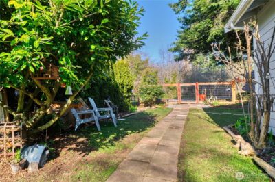 1555 Panorama Drive , Point Roberts, WA 98281 - Photo 3