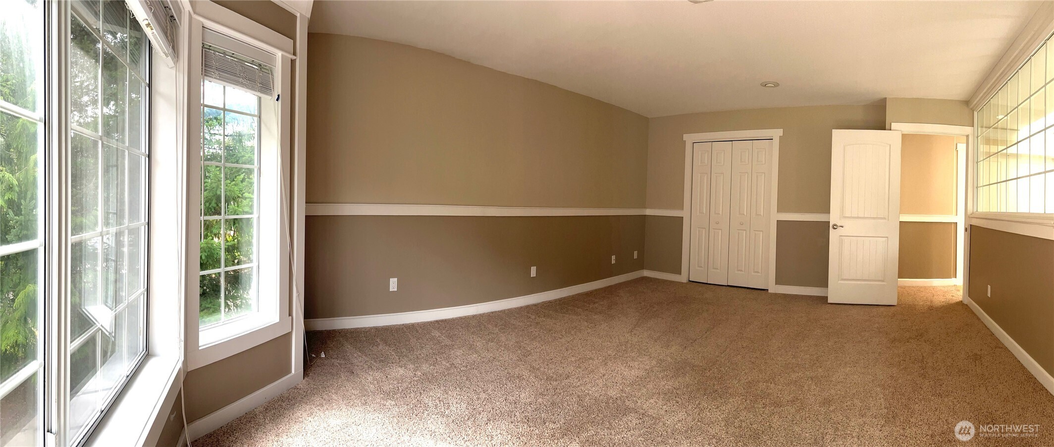 2222 buckingham Drive SE, Olympia, WA 98501