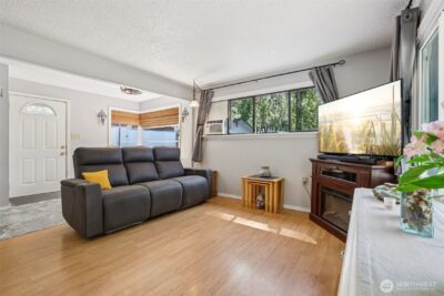 17209 W Riverside Drive , Bothell, WA 98011 - Photo 6