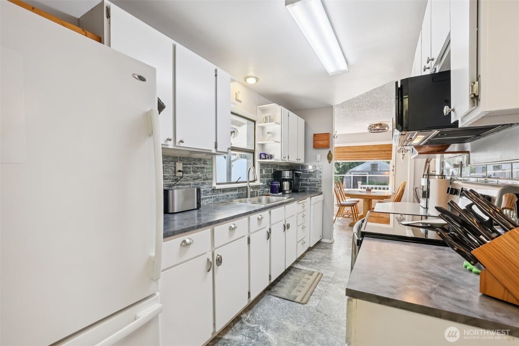 17209 W Riverside Drive , Bothell, WA 98011