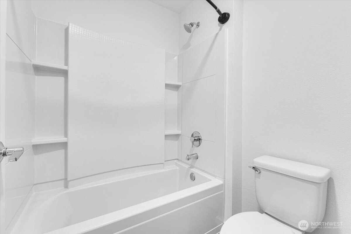 34196 56th Avenue S, Auburn, WA 98001