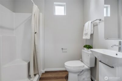 1401 137th Street E #04, Tacoma, WA 98445 - Photo 4