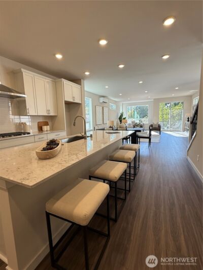 4021 Aberdeen Way NE, Renton, WA 98056 - Photo 3