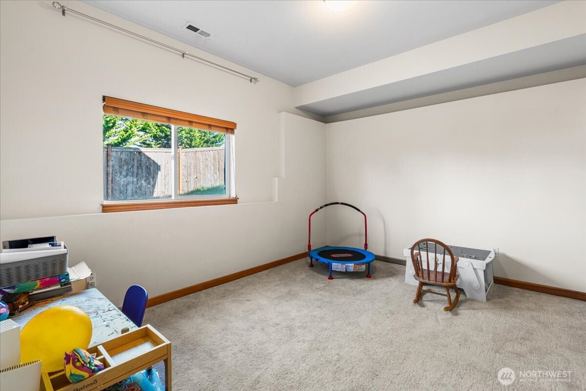 9723 Phillips Road SE, Port Orchard, WA 98367