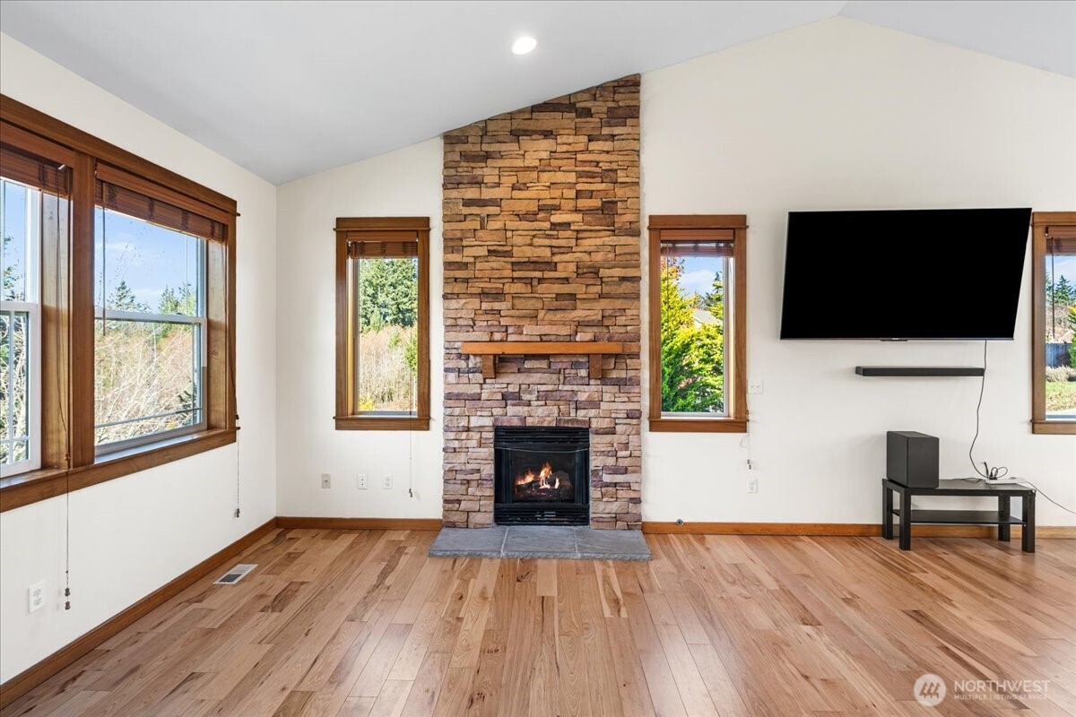 9723 Phillips Road SE, Port Orchard, WA 98367