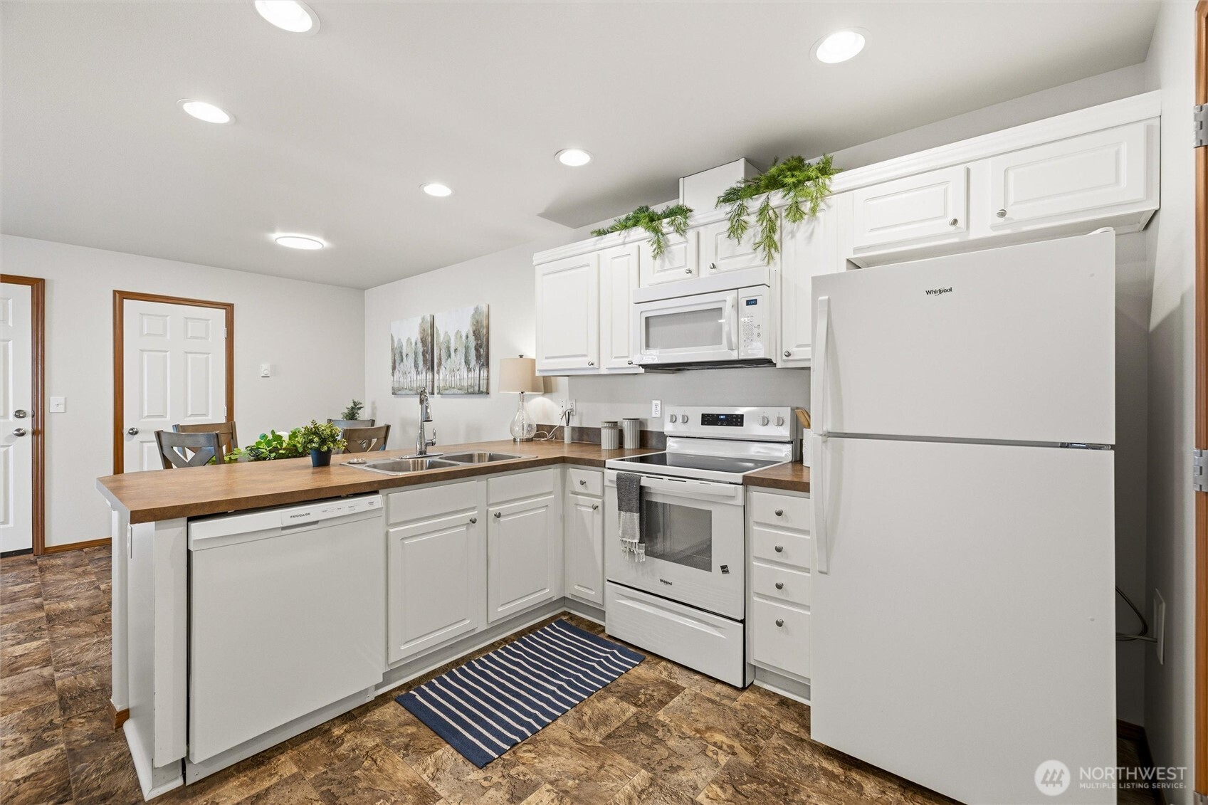 420 Oak Hill Lane , Burlington, WA 98233