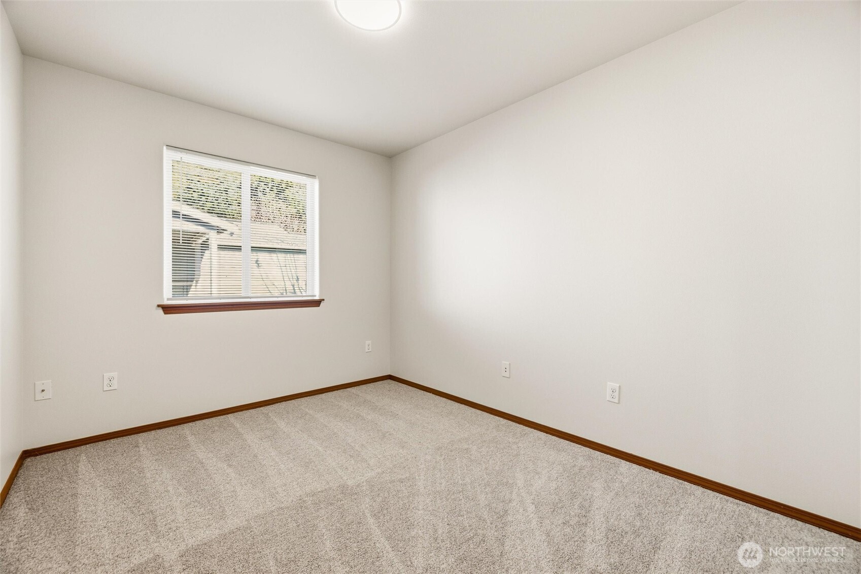 420 Oak Hill Lane , Burlington, WA 98233