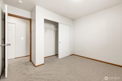 420 Oak Hill Lane , Burlington, WA 98233 - Photo 18